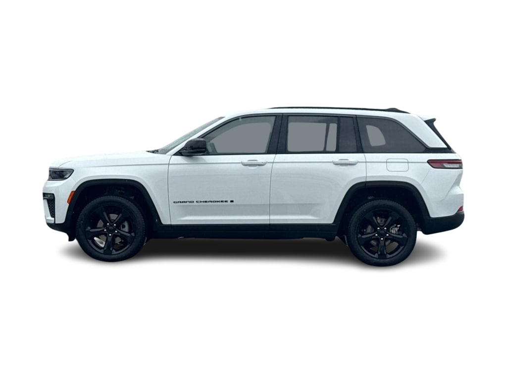 Thumbnail: 2026 Jeep Grand Cherokee - 3