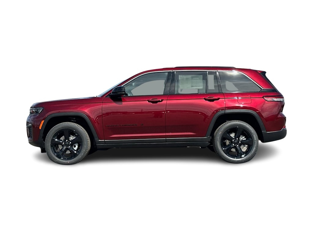 Thumbnail: 2026 Jeep Grand Cherokee - 3