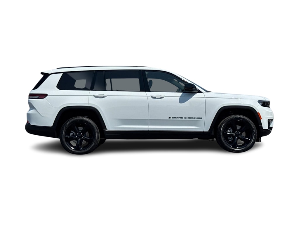 Thumbnail: 2025 Jeep Grand Cherokee L - 17