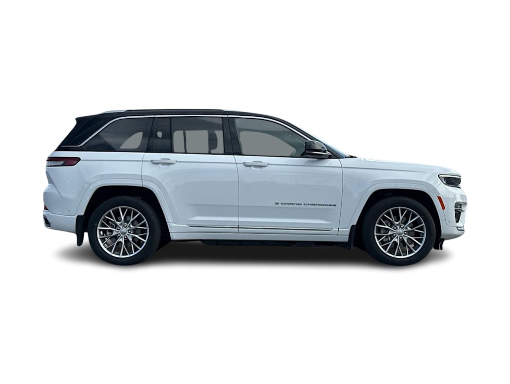 Thumbnail: 2022 Jeep Grand Cherokee - 18