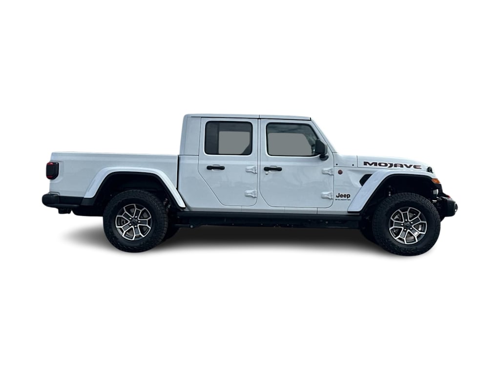 Thumbnail: 2026 Jeep Gladiator - 18