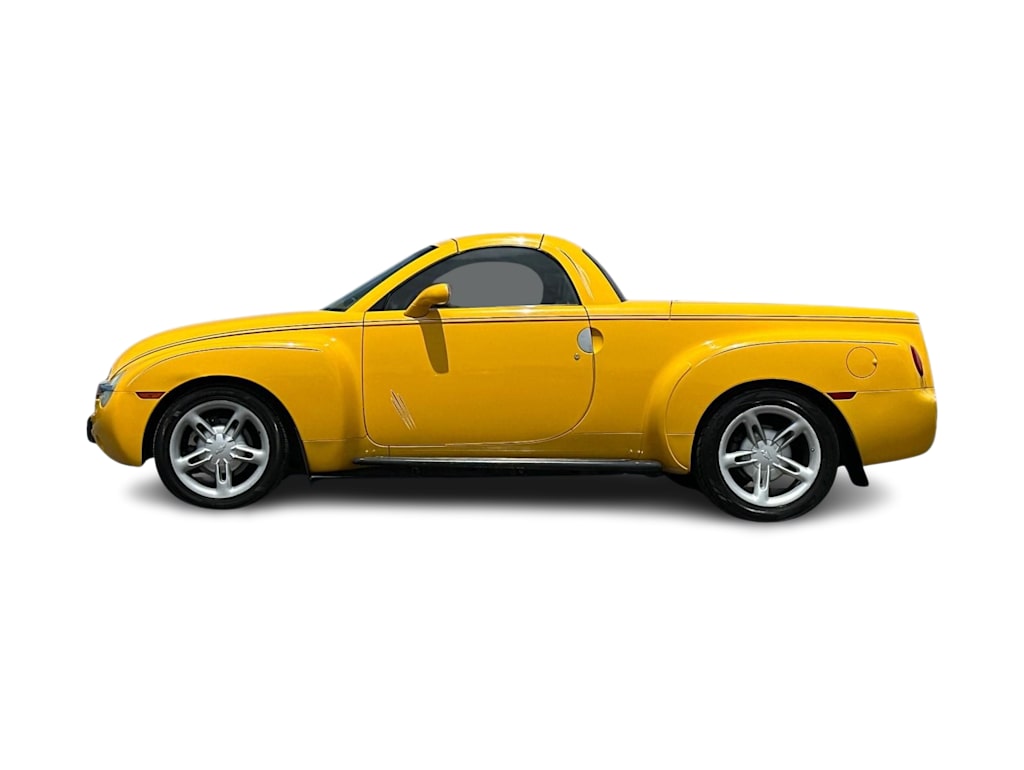 Thumbnail: 2004 Chevrolet SSR - 3