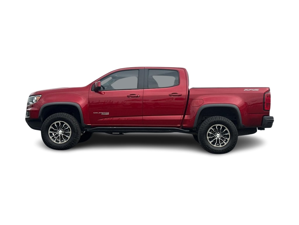 Thumbnail: 2021 Chevrolet Colorado - 3