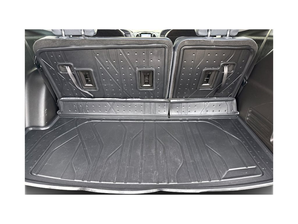 Thumbnail: 2021 Chevrolet Traverse - 15