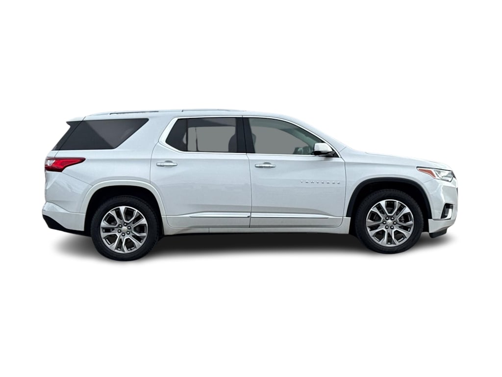 Thumbnail: 2021 Chevrolet Traverse - 19