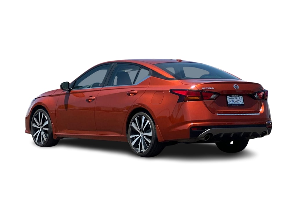 Thumbnail: 2021 Nissan Altima - 4