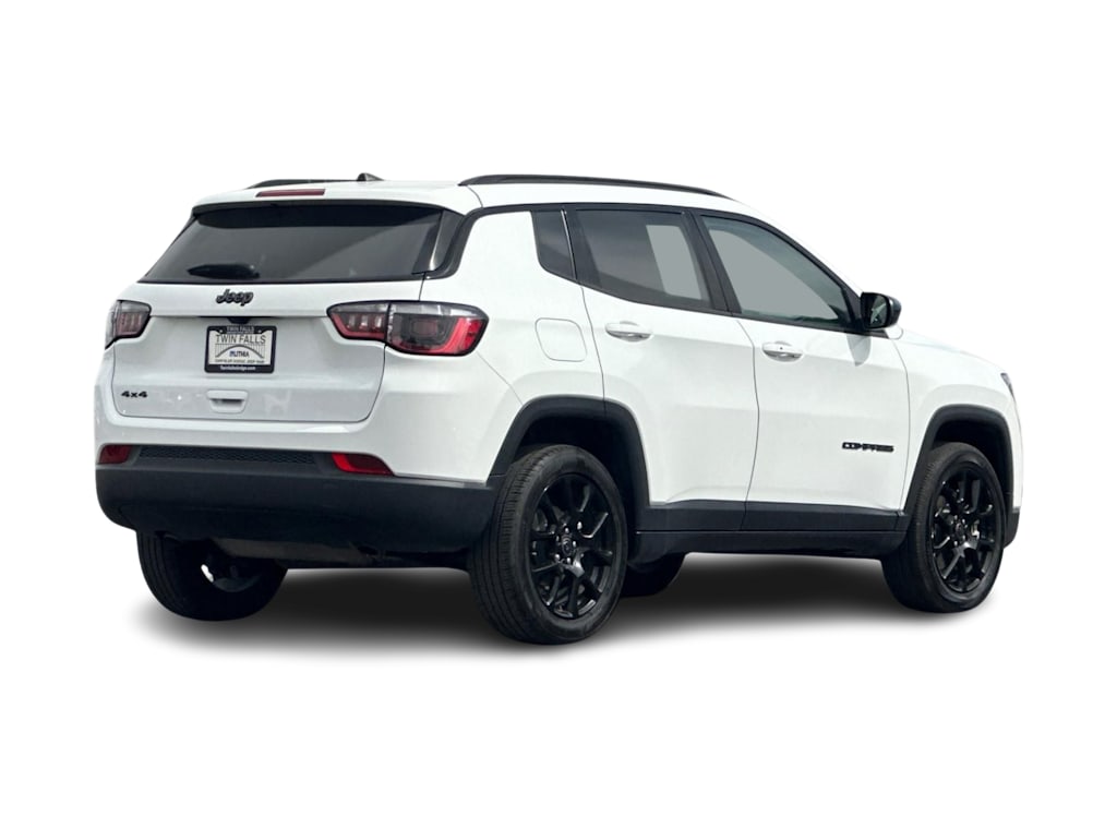 Thumbnail: 2025 Jeep Compass - 17