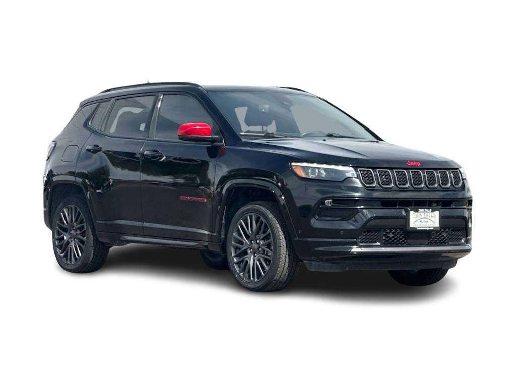 Thumbnail: 2023 Jeep Compass - 17