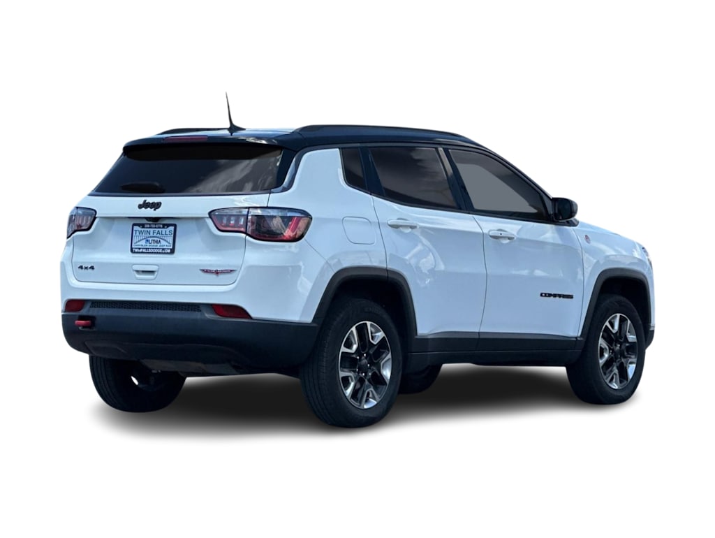 Thumbnail: 2018 Jeep Compass - 18