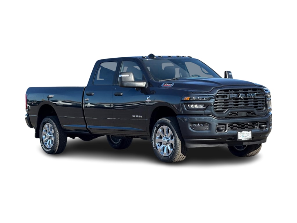 2026 RAM 3500 Big Horn - Photo 6