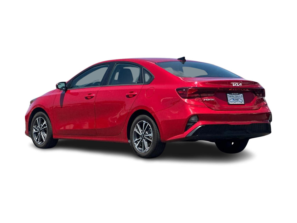 Thumbnail: 2024 Kia Forte - 4
