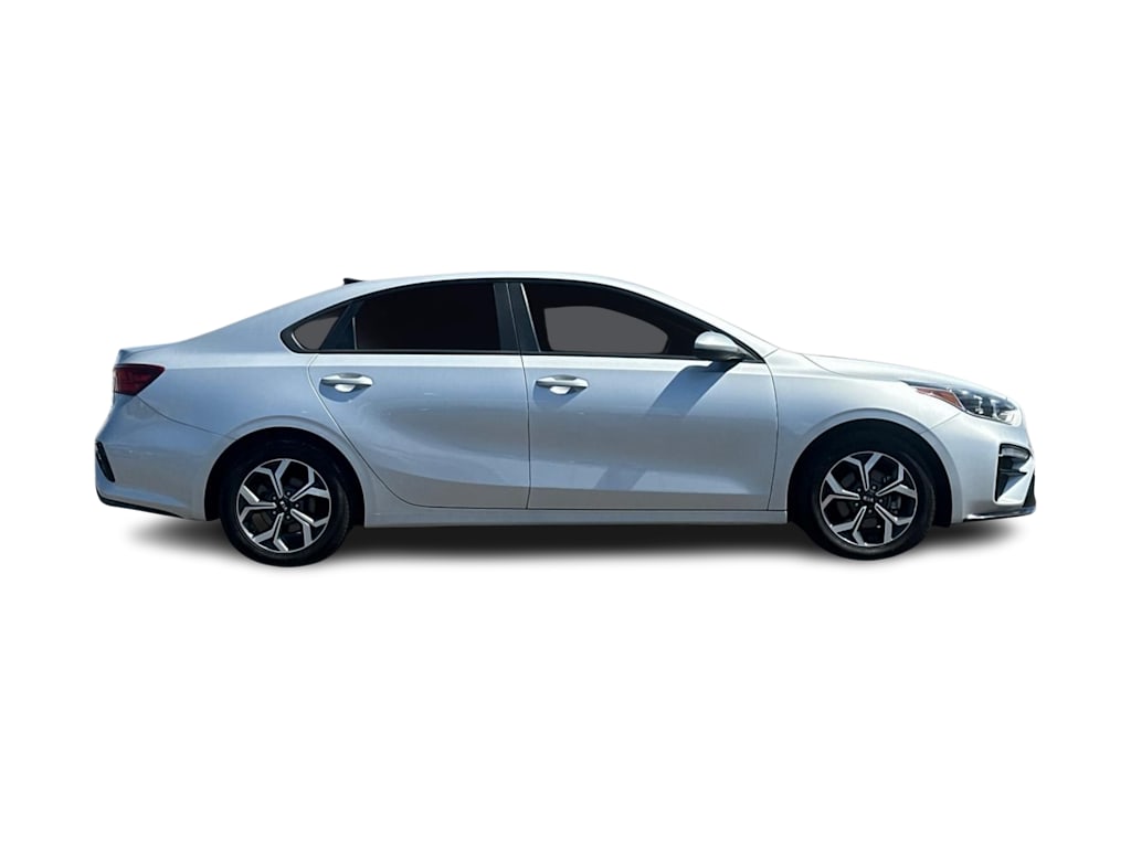 Thumbnail: 2020 Kia Forte - 18