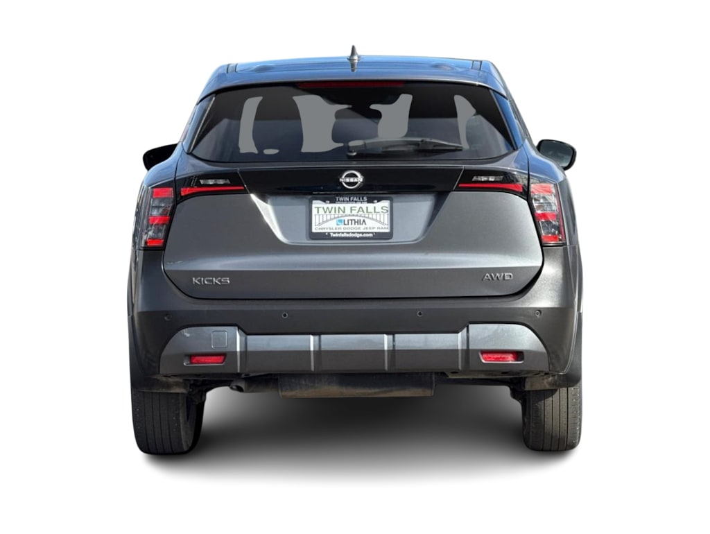Thumbnail: 2025 Nissan Kicks - 5