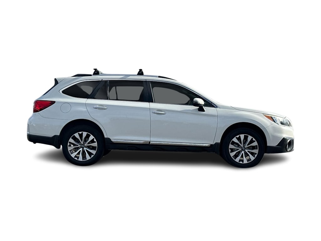 Thumbnail: 2017 Subaru Outback - 18