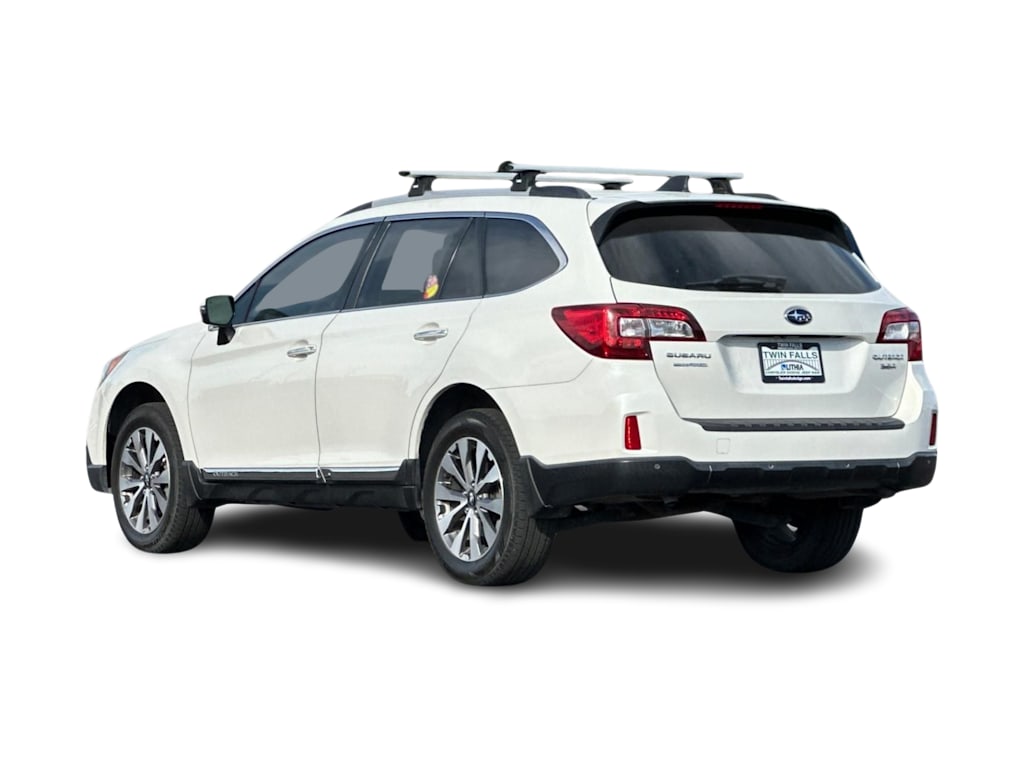 Thumbnail: 2017 Subaru Outback - 4