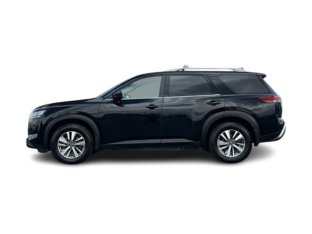 Thumbnail: 2023 Nissan Pathfinder - 3