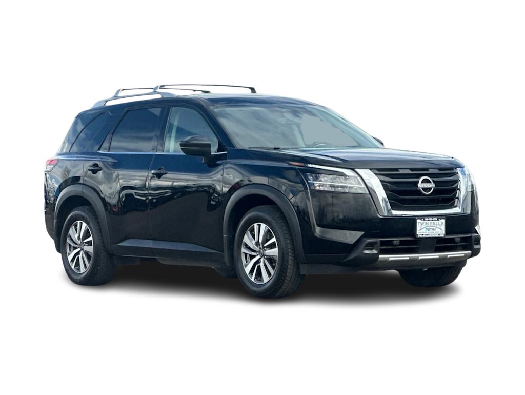Thumbnail: 2023 Nissan Pathfinder - 19