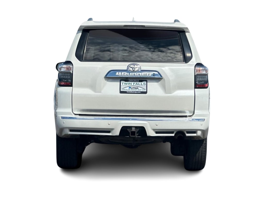 Thumbnail: 2016 Toyota 4Runner - 5