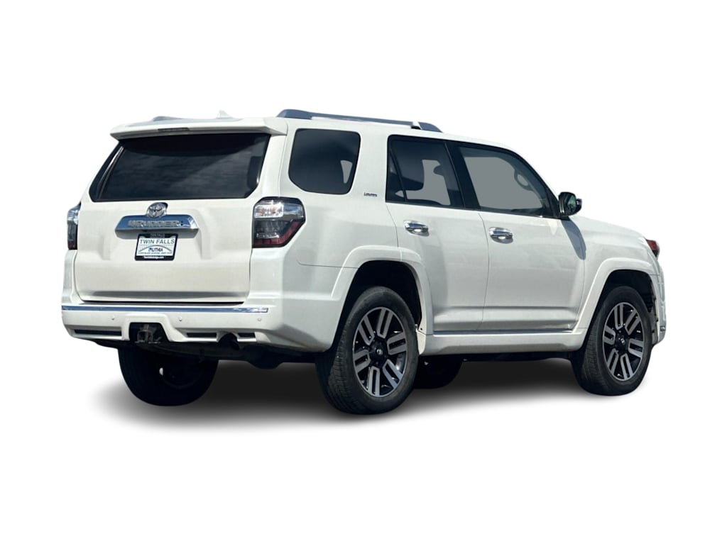 Thumbnail: 2016 Toyota 4Runner - 16