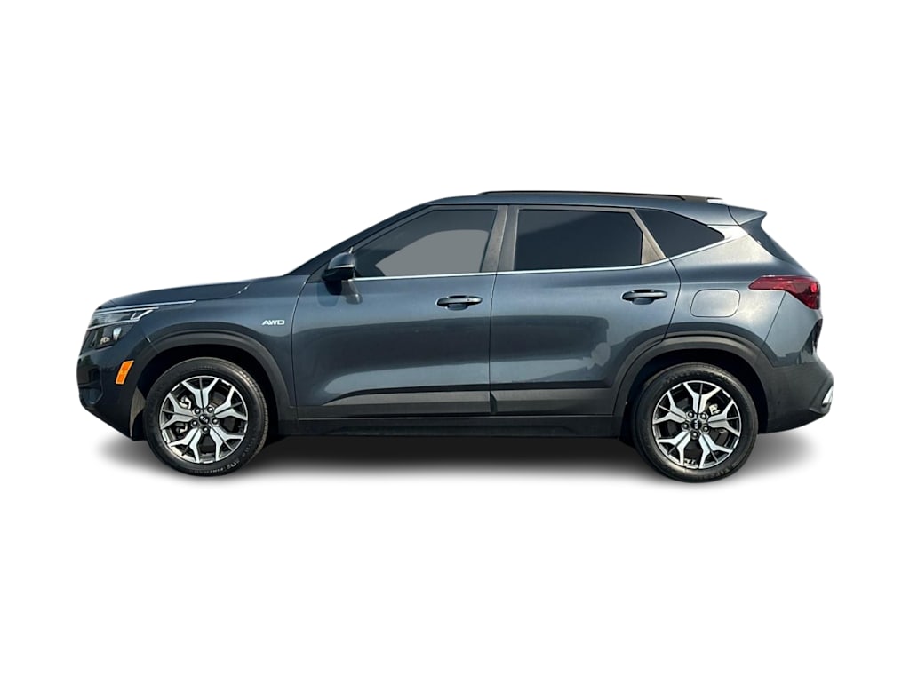 Thumbnail: 2021 Kia Seltos - 3