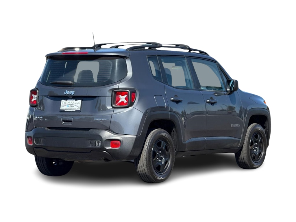 Thumbnail: 2022 Jeep Renegade - 18