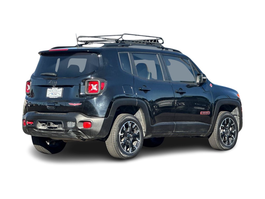 Thumbnail: 2023 Jeep Renegade - 19