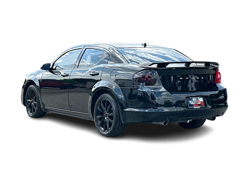 Thumbnail: 2013 Dodge Avenger - 4