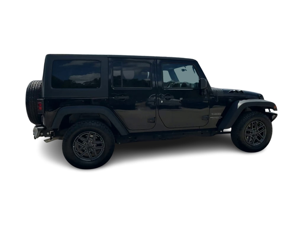 Thumbnail: 2017 Jeep Wrangler - 18