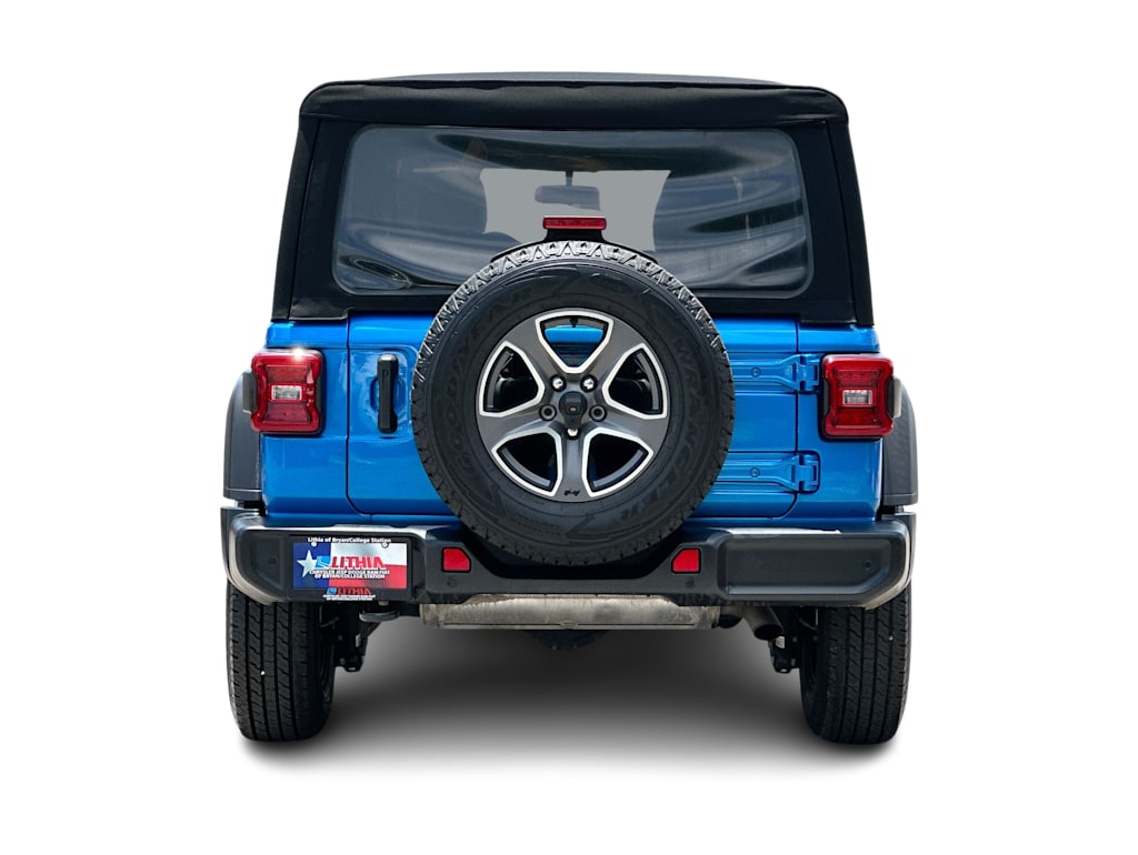 Thumbnail: 2022 Jeep Wrangler - 5