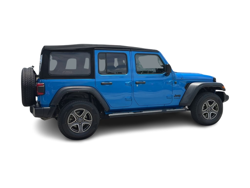 Thumbnail: 2022 Jeep Wrangler - 23