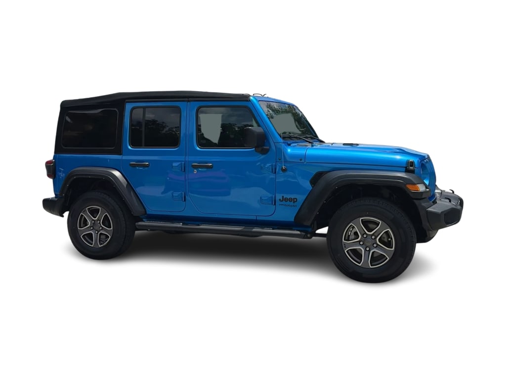 Thumbnail: 2022 Jeep Wrangler - 24