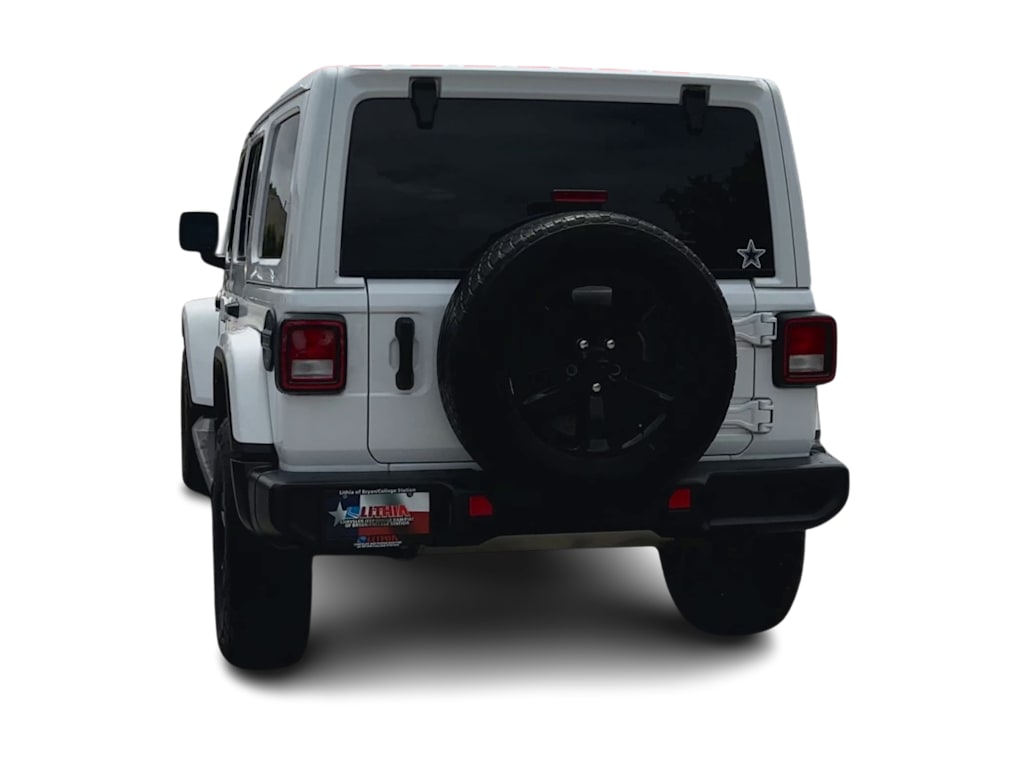 Thumbnail: 2022 Jeep Wrangler - 22