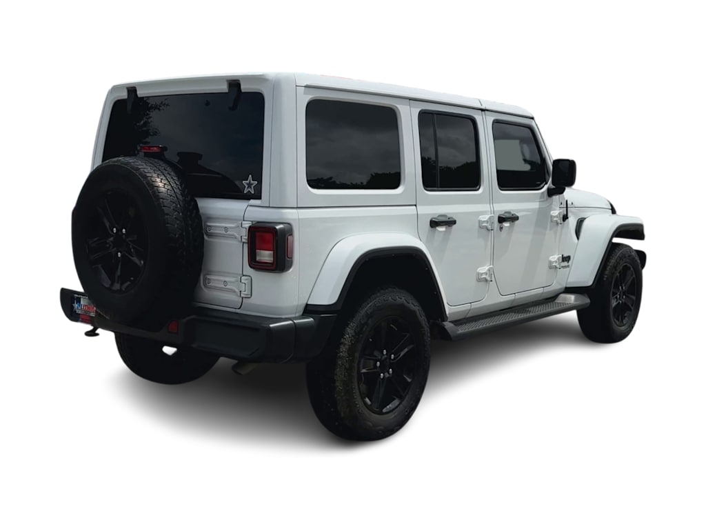 Thumbnail: 2022 Jeep Wrangler - 23