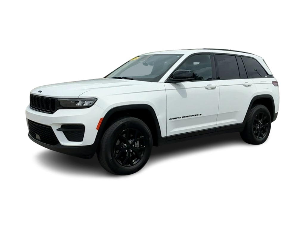 Thumbnail: 2024 Jeep Grand Cherokee - 3