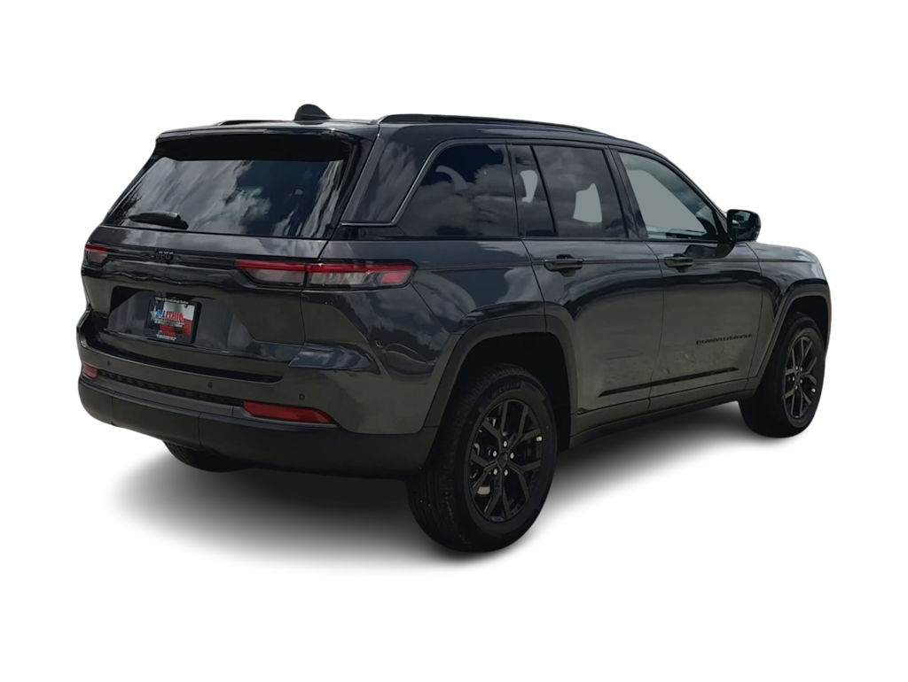 Thumbnail: 2026 Jeep Grand Cherokee - 22
