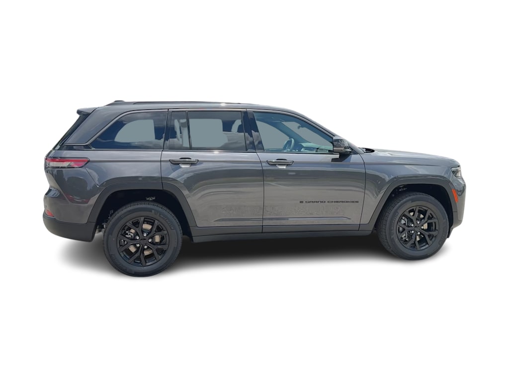 Thumbnail: 2026 Jeep Grand Cherokee - 23