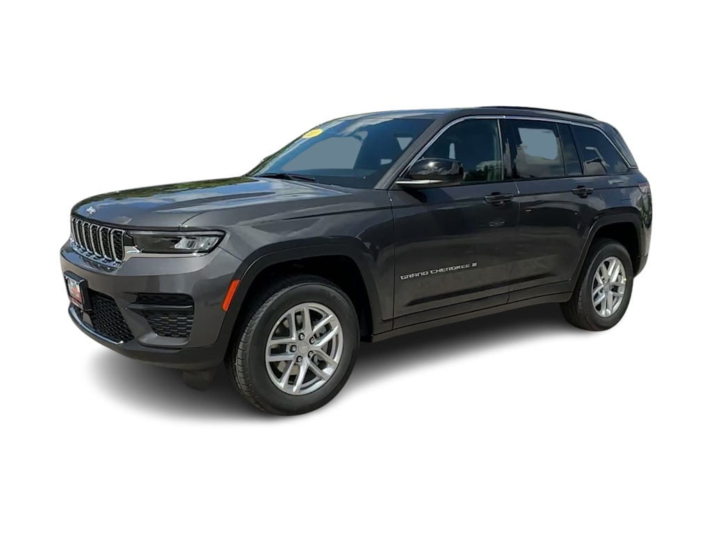 Thumbnail: 2026 Jeep Grand Cherokee - 3