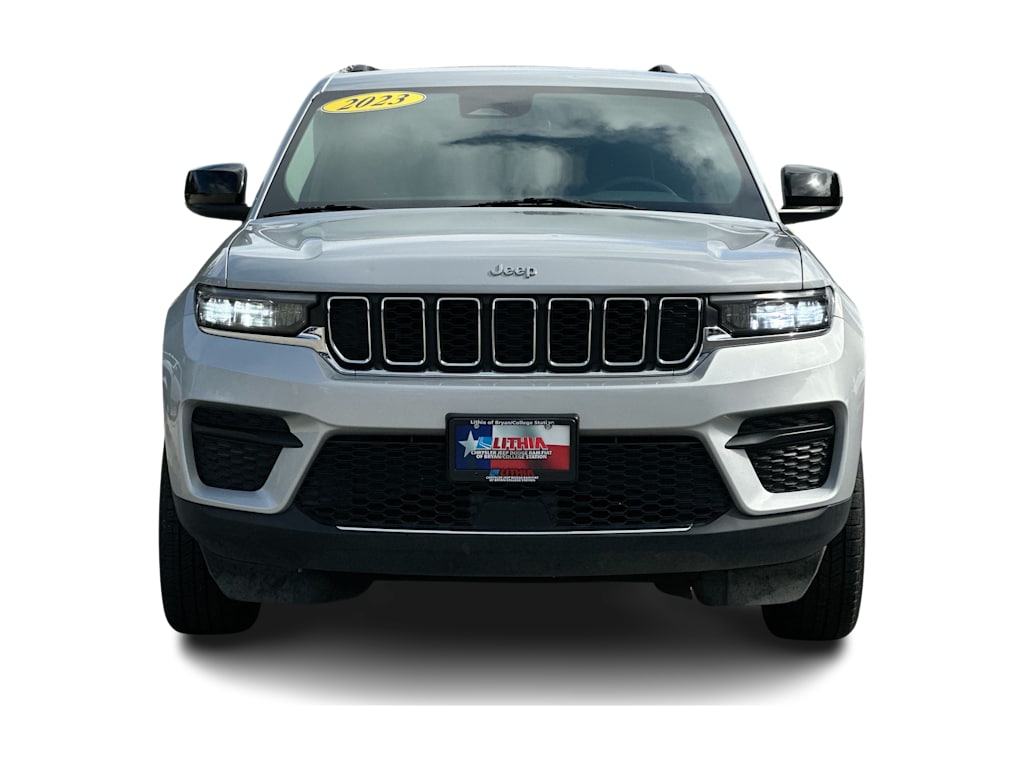 Thumbnail: 2023 Jeep Grand Cherokee - 23