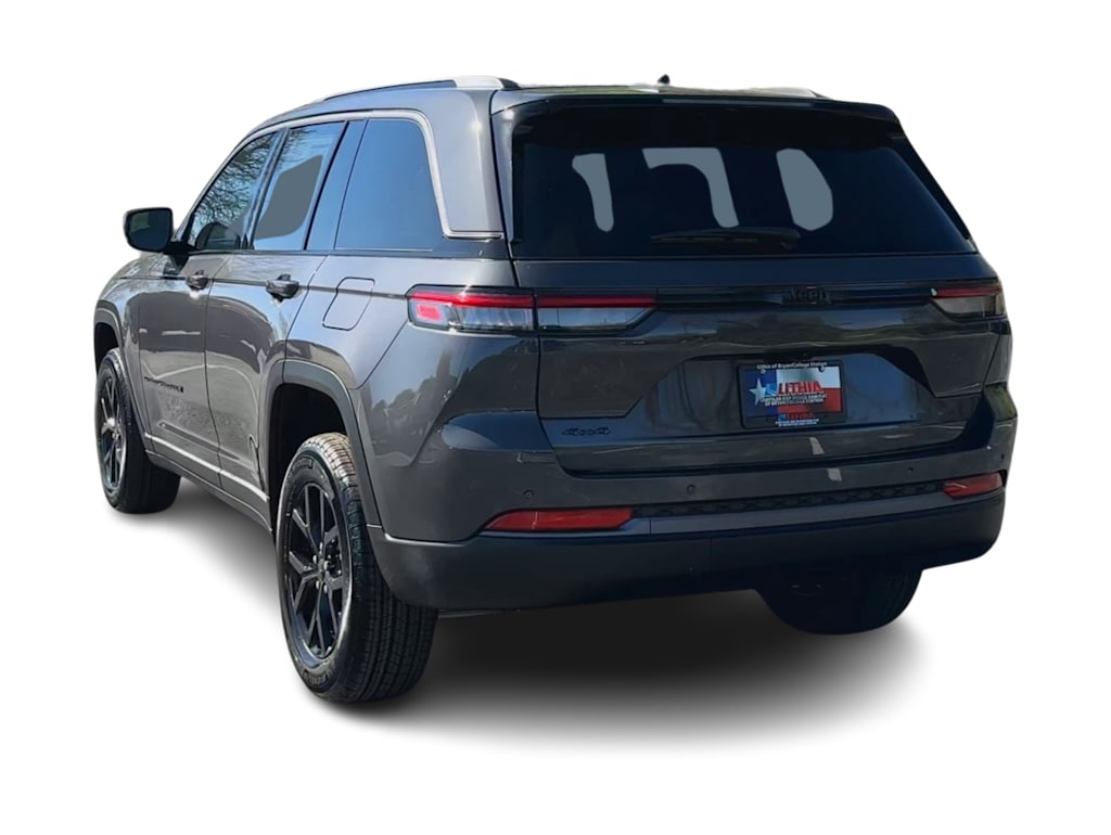 Thumbnail: 2026 Jeep Grand Cherokee - 4