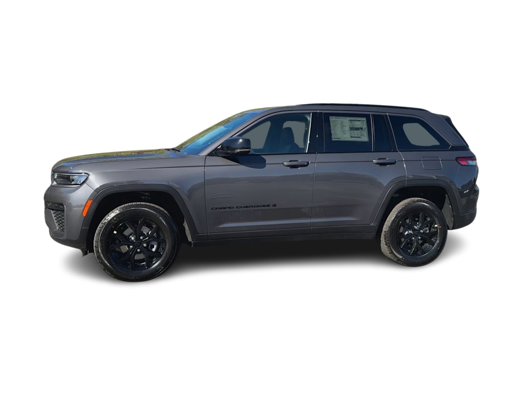 Thumbnail: 2026 Jeep Grand Cherokee - 3