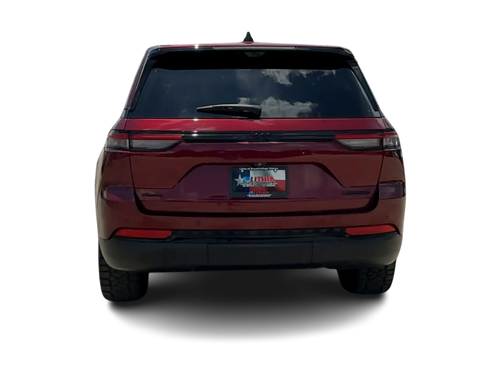 Thumbnail: 2023 Jeep Grand Cherokee - 5