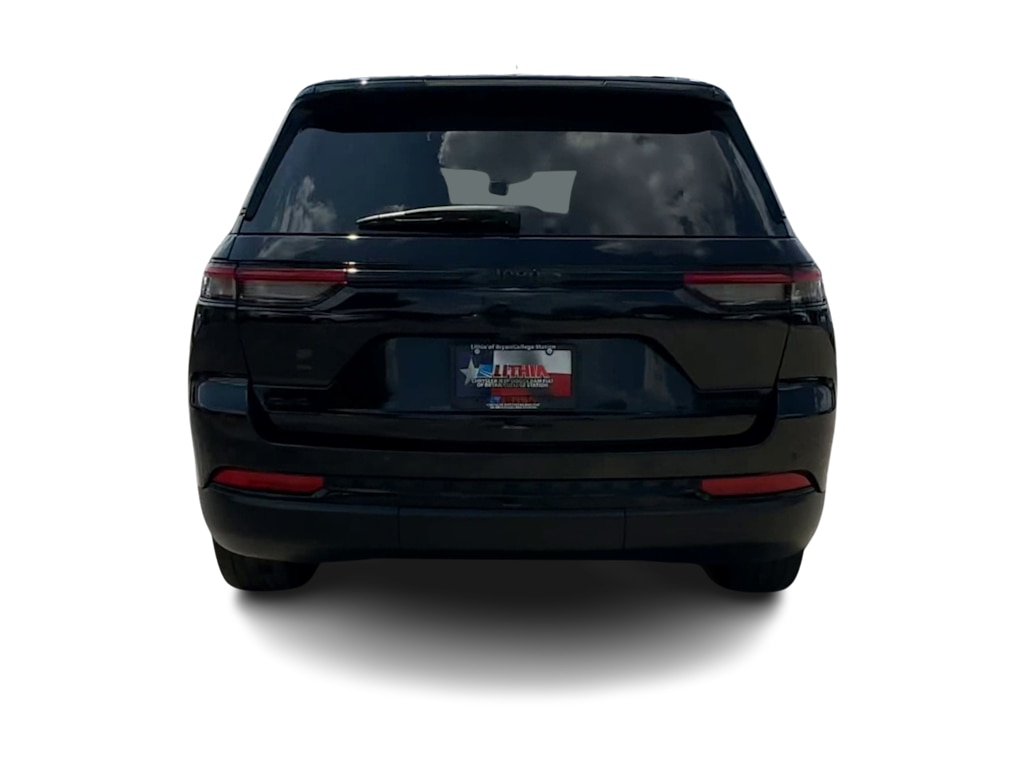 Thumbnail: 2023 Jeep Grand Cherokee - 5