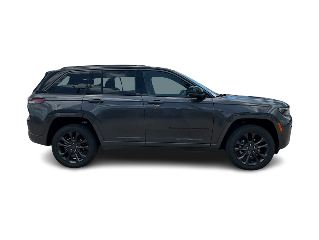 Thumbnail: 2026 Jeep Grand Cherokee - 21