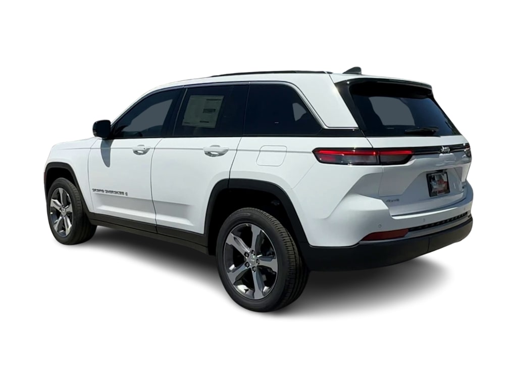 Thumbnail: 2026 Jeep Grand Cherokee - 4