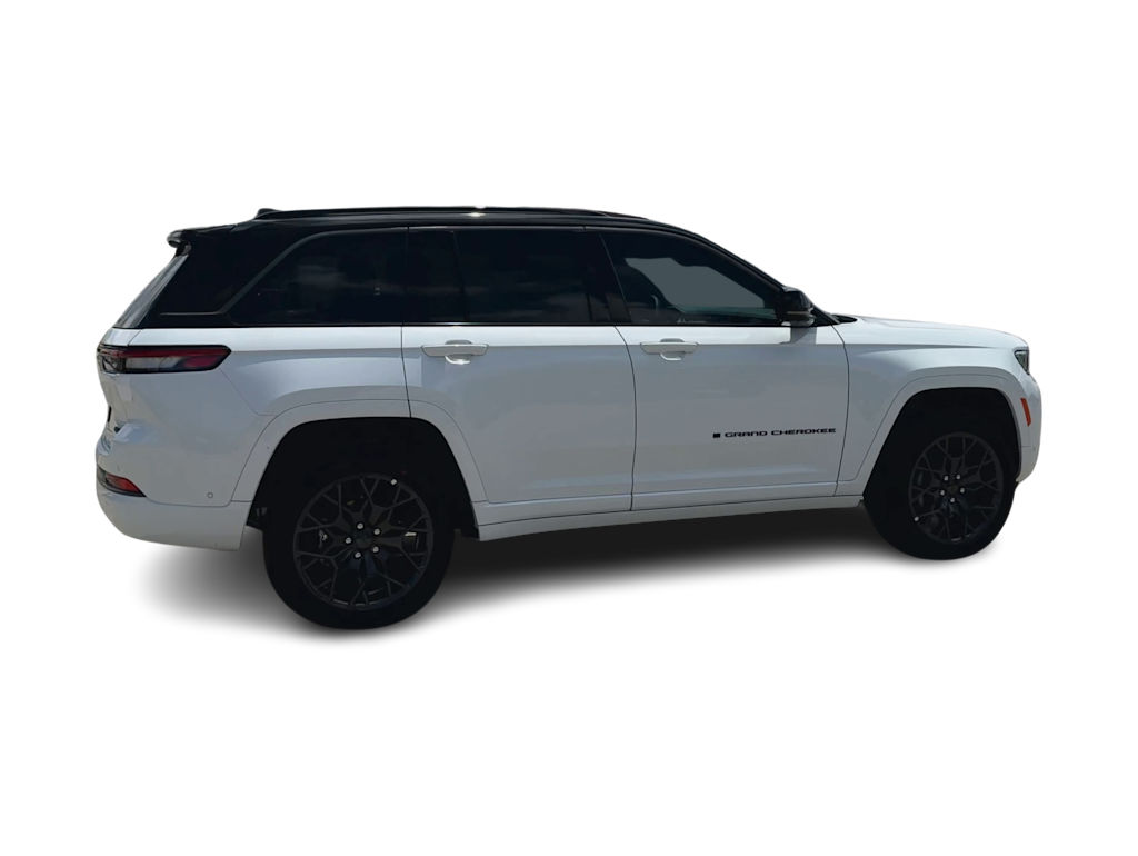 Thumbnail: 2026 Jeep Grand Cherokee - 21