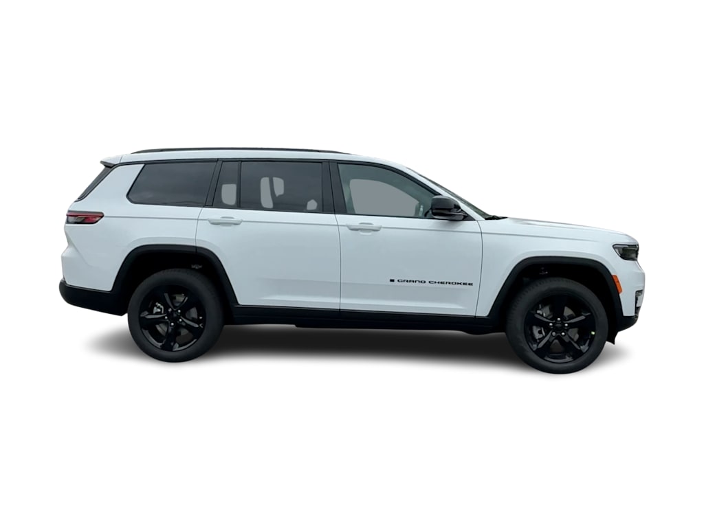 Thumbnail: 2025 Jeep Grand Cherokee L - 21