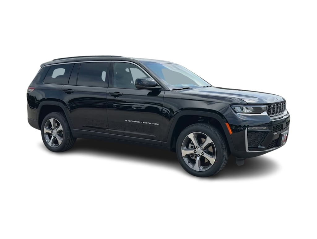 Thumbnail: 2026 Jeep Grand Cherokee L - 18