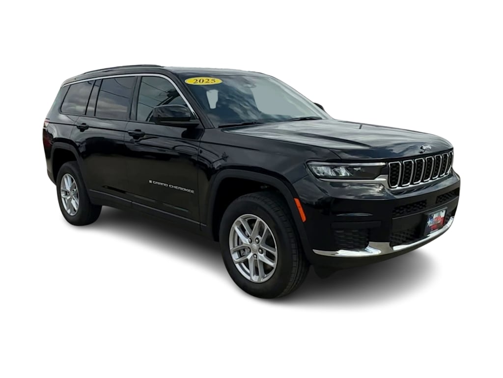 Thumbnail: 2025 Jeep Grand Cherokee L - 17