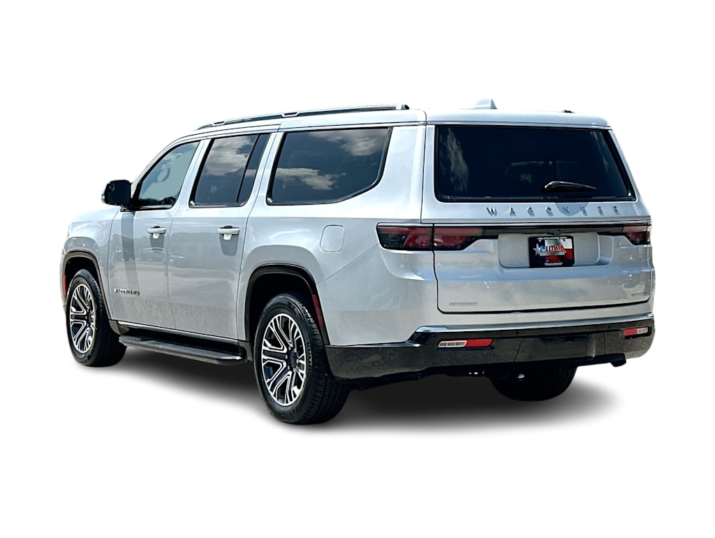 Thumbnail: 2023 Jeep Wagoneer - 24