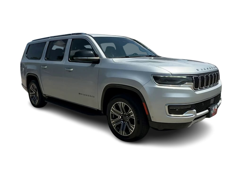 Thumbnail: 2023 Jeep Wagoneer - 18